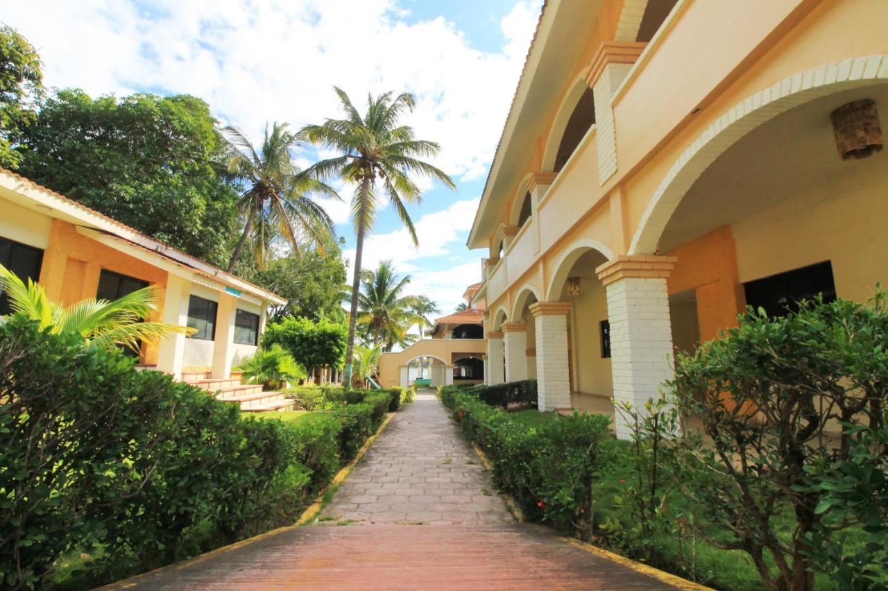 Hotel Gran Palmeiras Playa Chachalacas Exterior photo